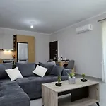 شقة Arokaria *
